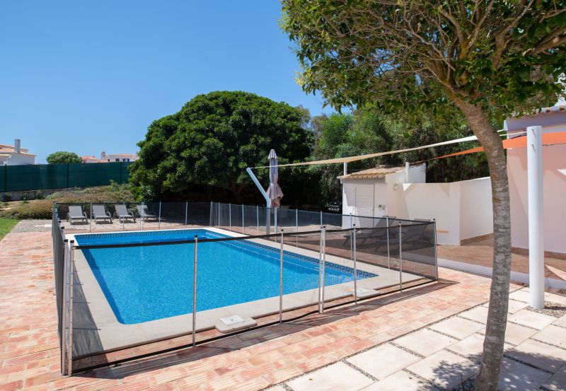 Fence Installation on Pool Deck